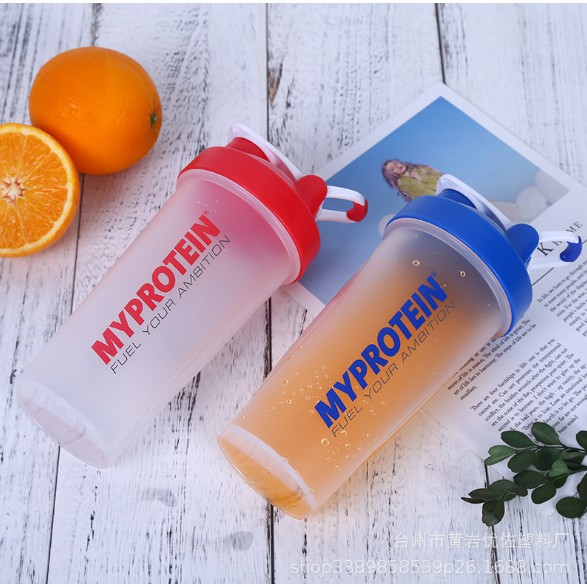 Bình lắc tập gym, bình nước thể thao myprotein 601-700ml