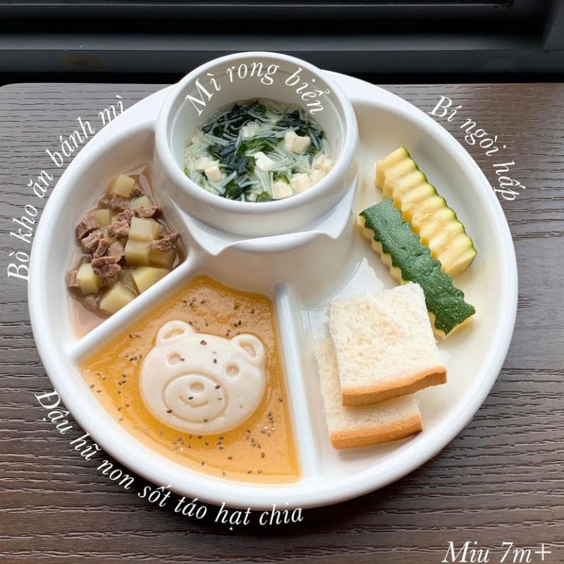 Khay ăn dặm BLW ăn dặm kiểu nhật tròn 3 ngăn có khay để cốc thìa nĩa cho bé Inomata - Hàng Nhật nội địa