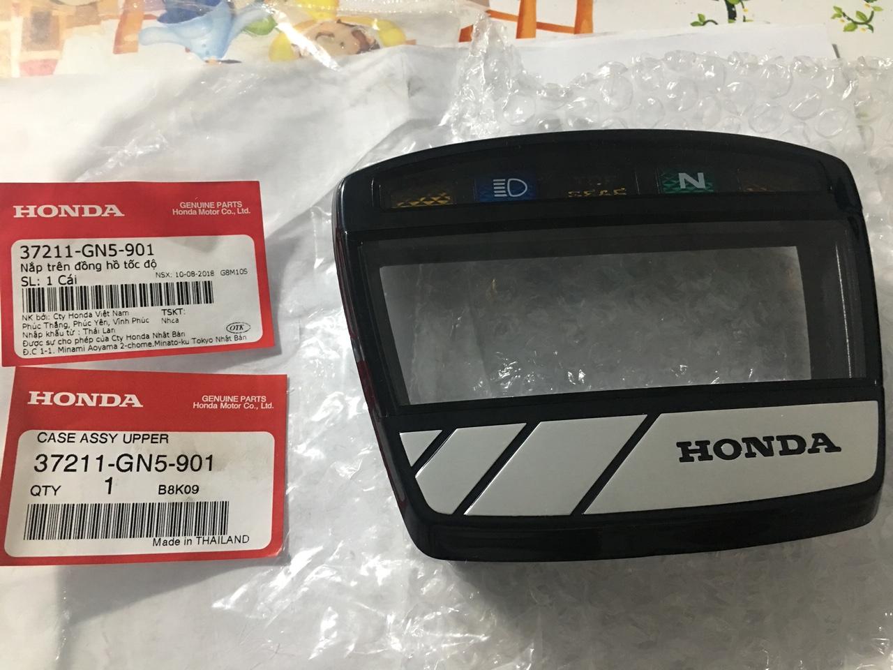 Nắp trên đồng hồ tốc độ Dream Thái Việt đời đầu: 37211GN5901
