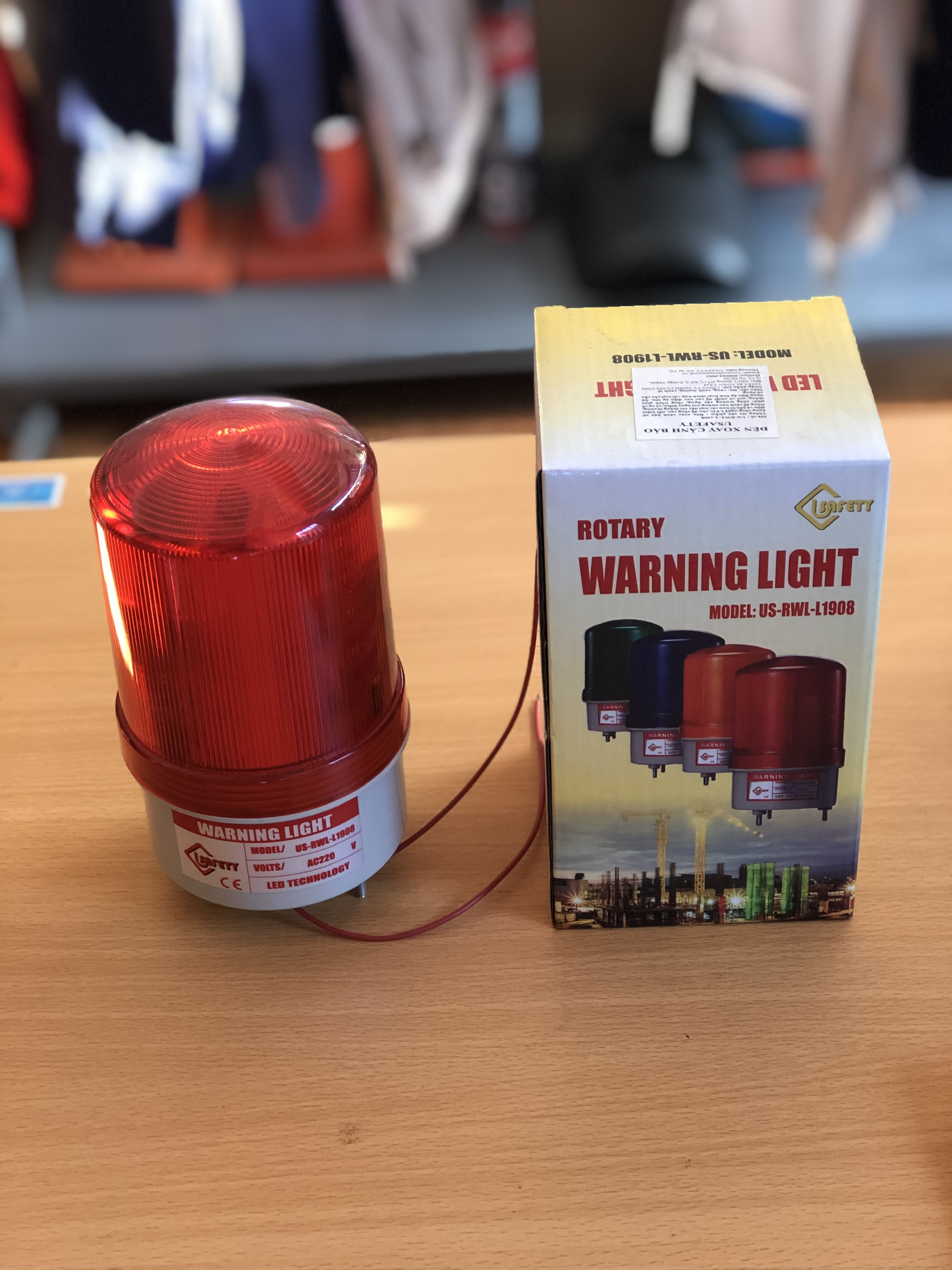 Đèn quay cảnh báo có còi