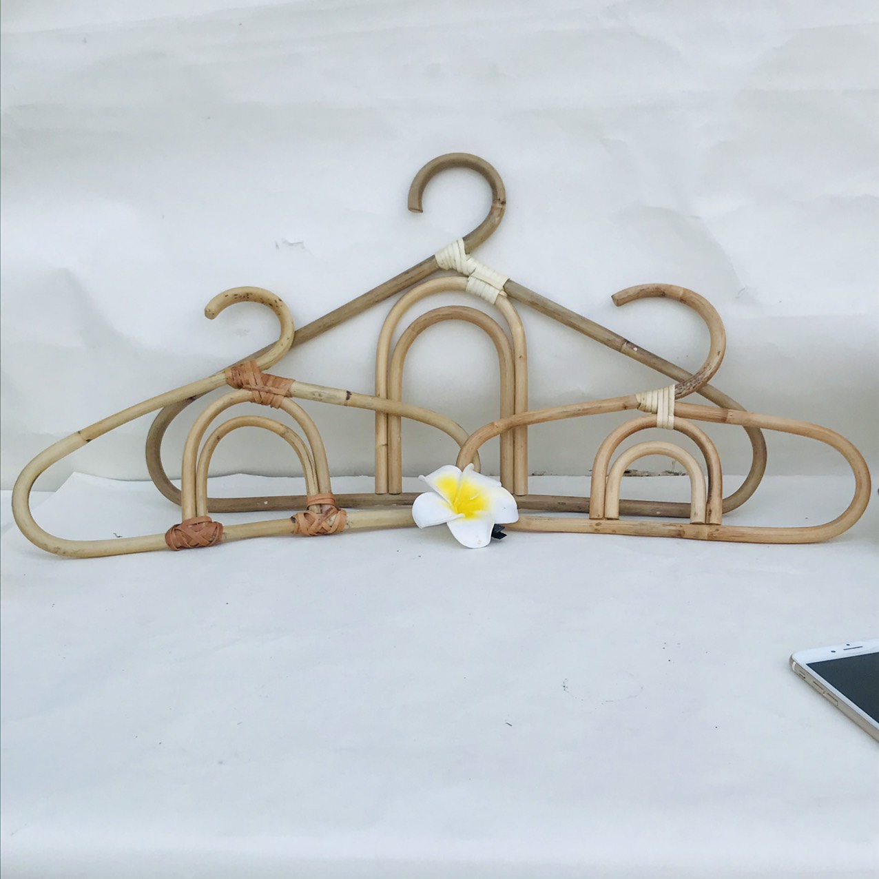 Vintage boho móc áo mây siêu xinh xắn hình mây 2 size dành cho studio, chụp hình sản phẩm decor phòng bé, quà sinh nhật đầy tháng dành cho bé