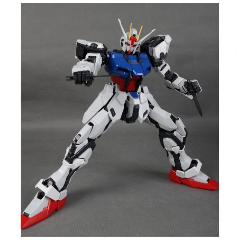 [Hoàn Tiền 10%]Mô Hình Lắp Ráp PG GAT-X105 Strike gundamchat Daban