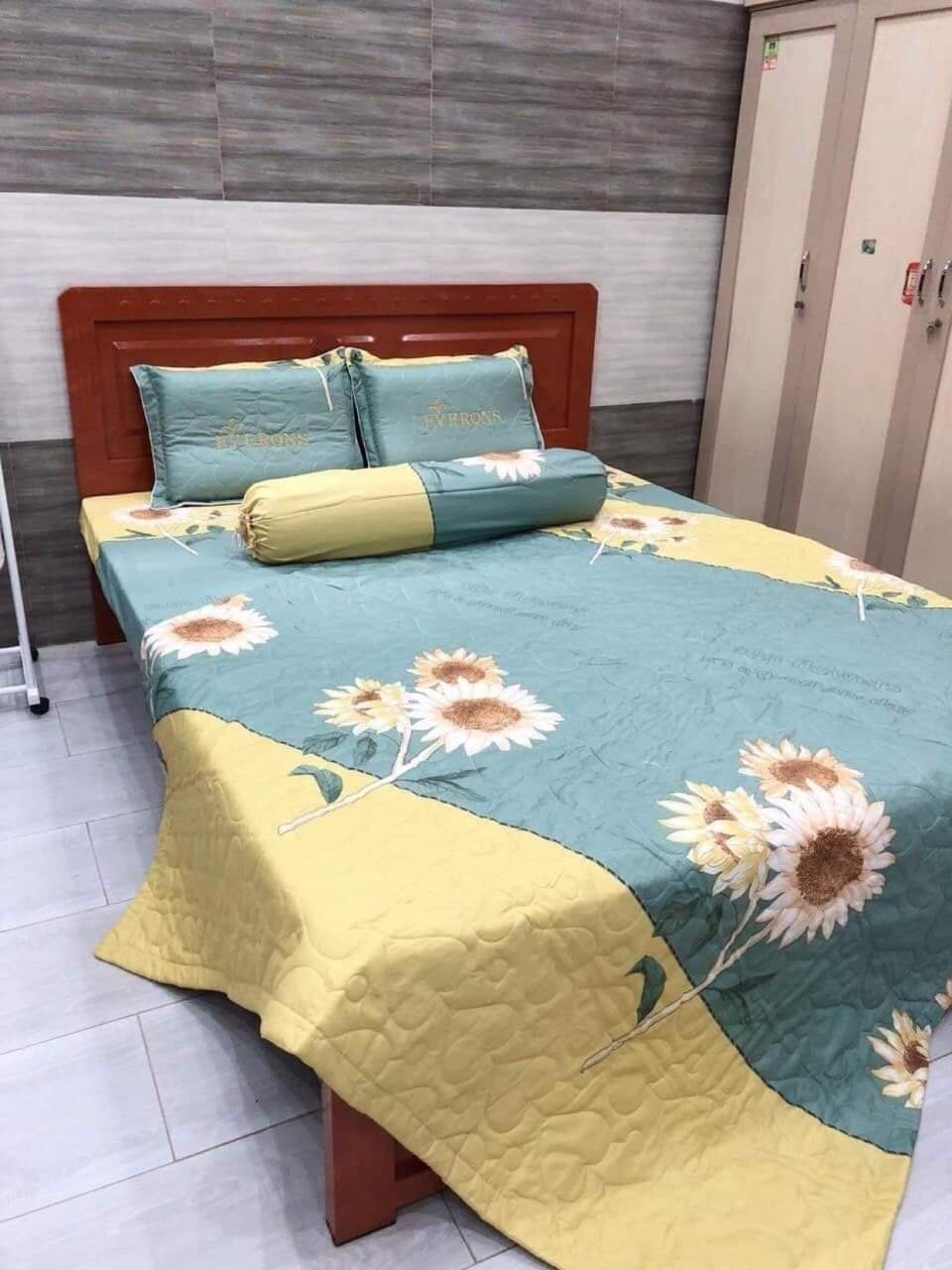 Bộ Chăn Ga Vỏ Gối 5 Món họa tiết hoa hướng dương gồm - chan ra 5 mon phu kien giuong ngu bo chan ga men giuong ngu