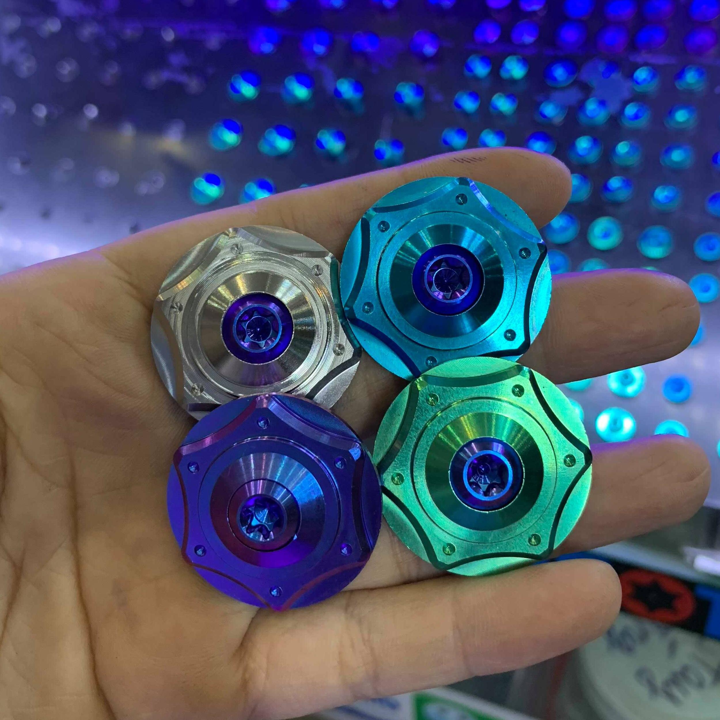 Combo ốc gù GR5 Titanium ( gù dẹp + 6 ly 2 trụ ) bắt dưới chân phuộc tay ga Vario, Click đời mới 2017 - 2018 - 2019 xài chung