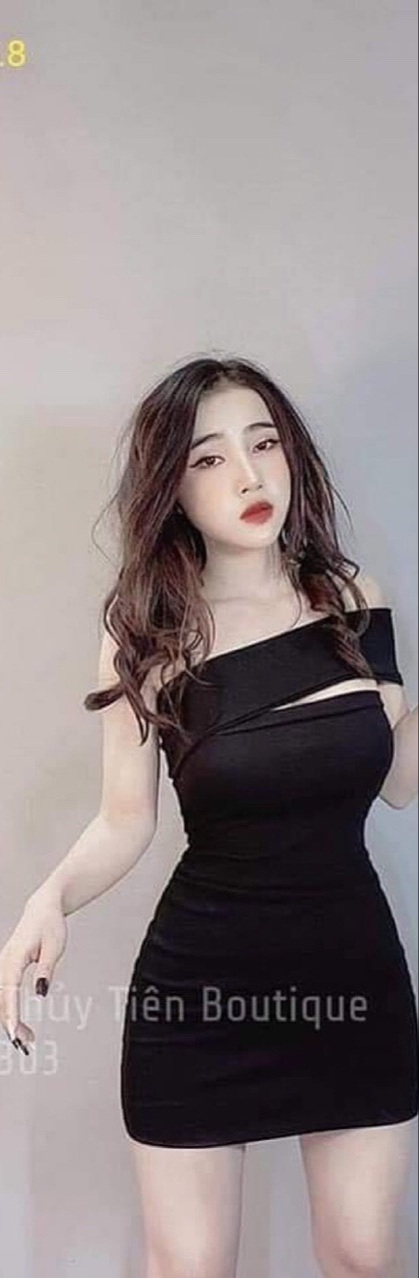 Đầm body lệch vai hinh thật)