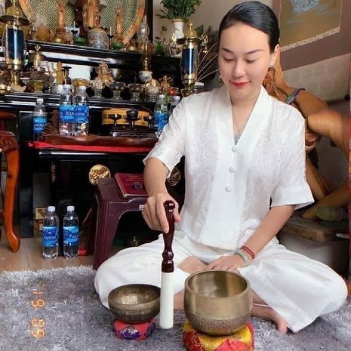 SÉT LAM ĐI CHÙA CHẤT GẤM + QUẦN PHI