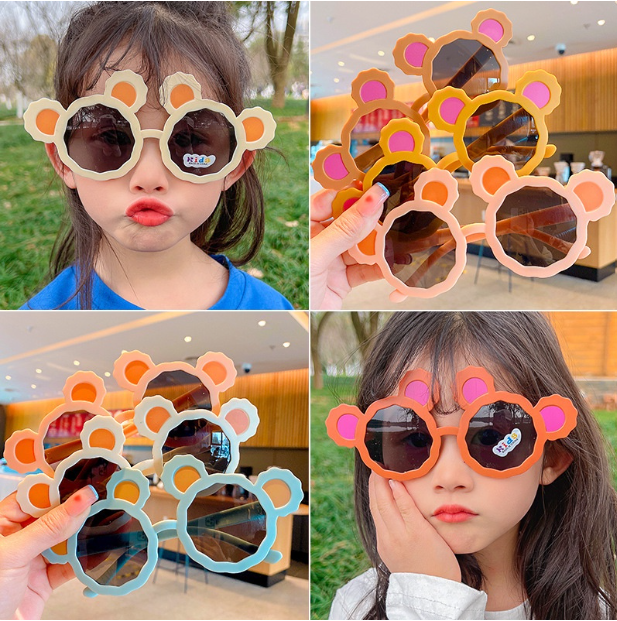 Kính mát chống tia uv hình tai chuột mickey dễ thương cho bé