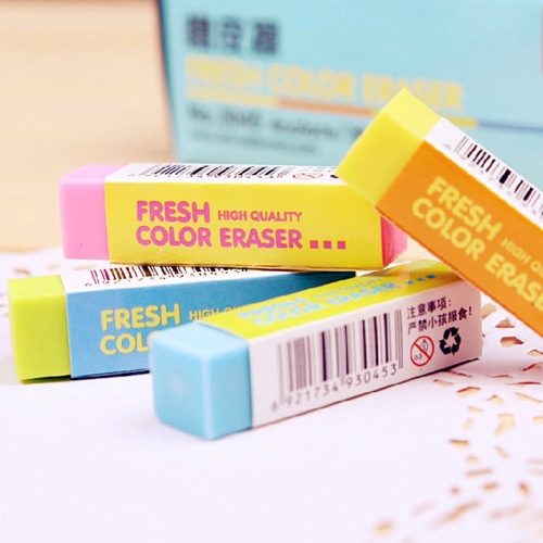 Com bo 2 viên Tẩy DEli vuông và hoa Quả