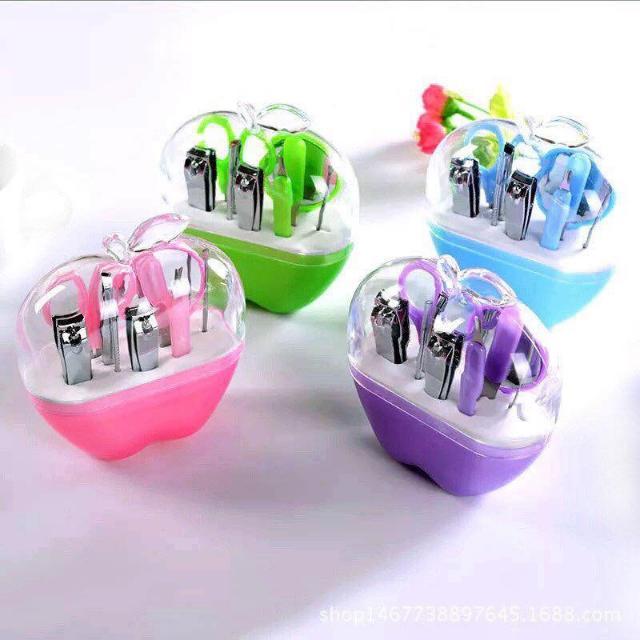 Bộ kềm cắt móng 9 món – hộp trái táo