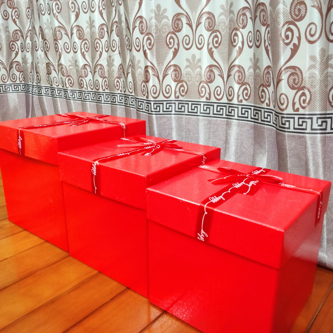 Hộp quà hình trụ vuông [ TẶNG KÈM HẠT XỐP ] siêu đẹp , sang chảnh, xịn xò