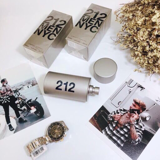  NƯỚC HOA 212 SEXY MEN BẠC 100ML Độc đáo sáng tạo tinh tế huyền bí loại nước hoa ấm áp này mang đến một mùi hương quyến rũ nồng nàn nước hoa ấm áp này mang đến một mùi hương quyến rũ nồng nàn 