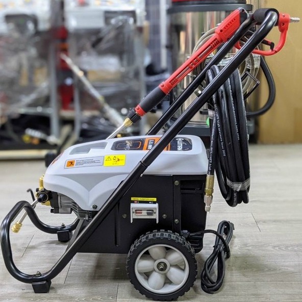 Máy Rửa Xe Bán Chuyên Nghiệp LUTIAN 1750 PSi Chính Hãng