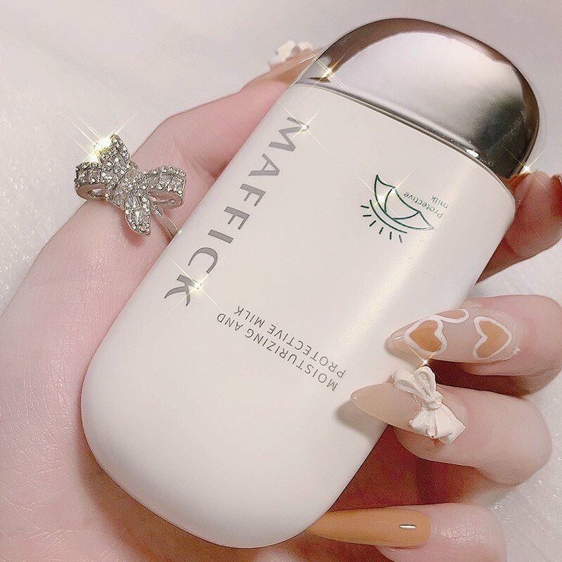 Kem chống nắng dạng kem sữa maffick protective milk