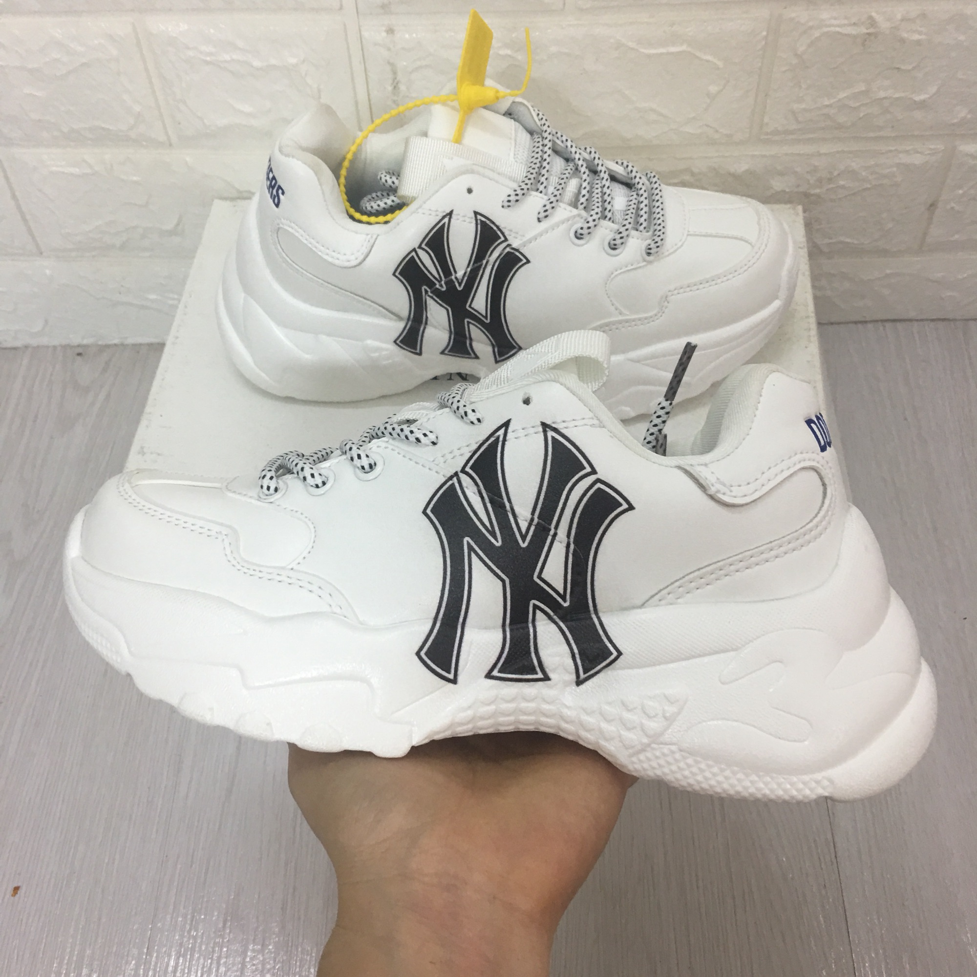 giày sneaker MLB NY trắng chữ đen  giày thời trang nam nữ mlb ny đen  bản  1 đế full bill hôp  Lazadavn