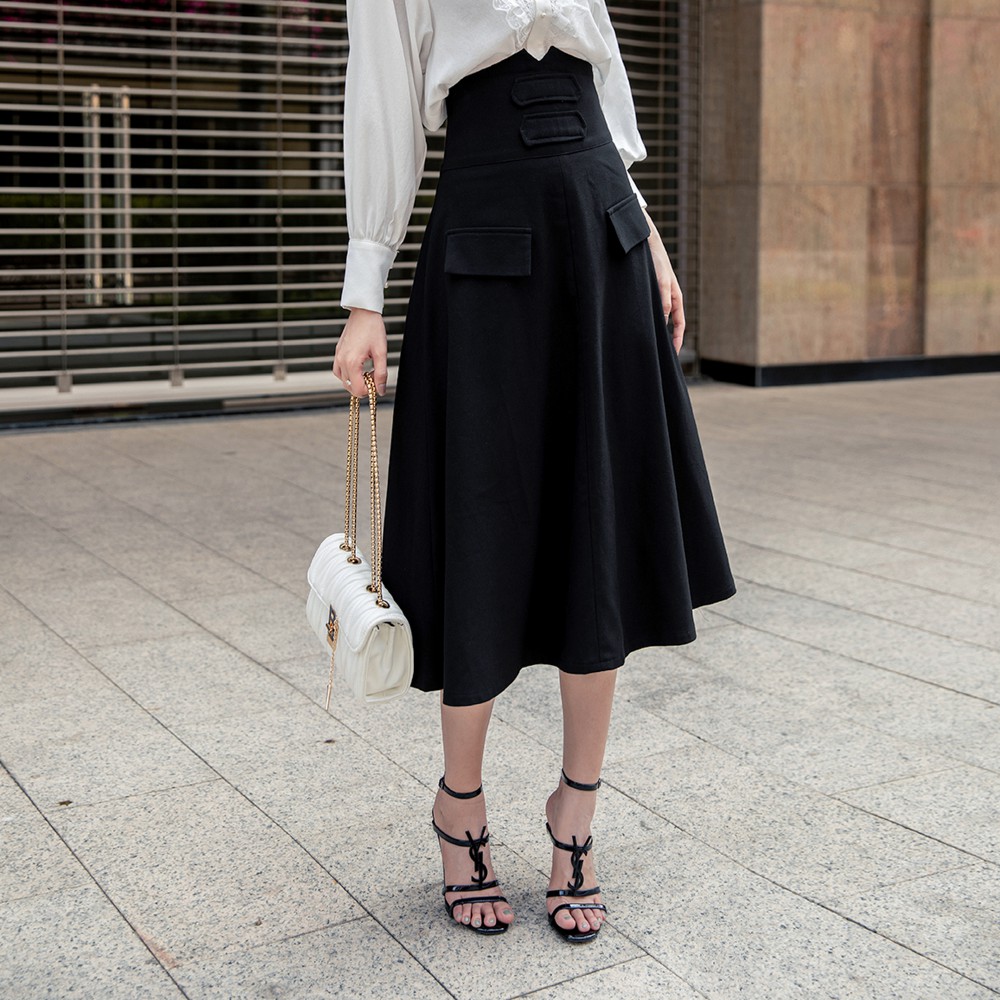 Chân váy kaki lưng cao MASARA màu ĐEN, Phom chữ A điệu đà, lưng kéo cao ôm nhẹ giấu bụng cho các nàng tự tin hách dáng