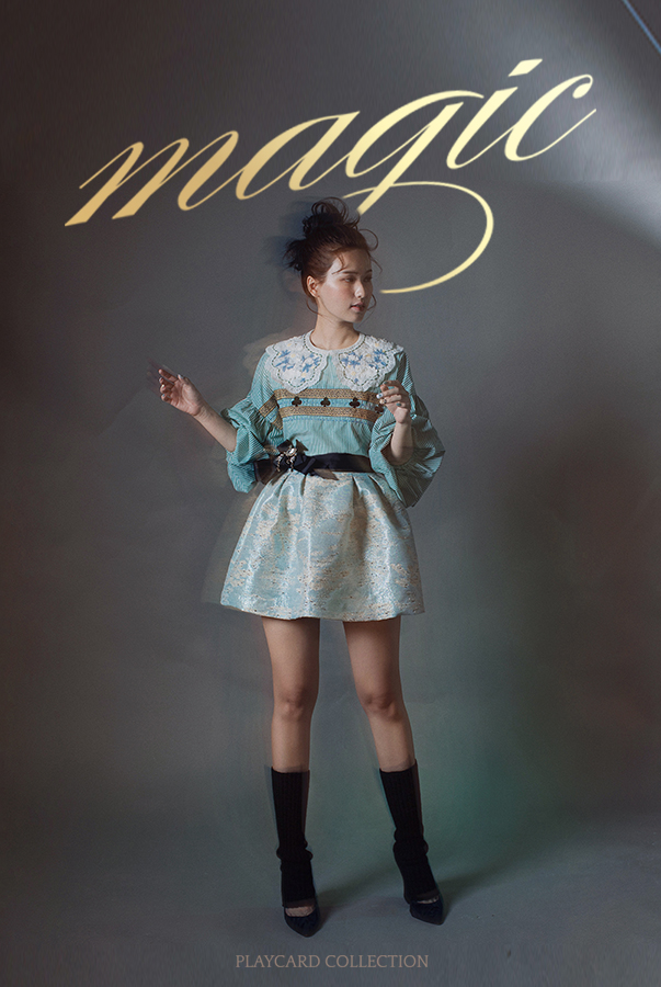 Maki - magic top - áo kẻ sọc thêu cổ