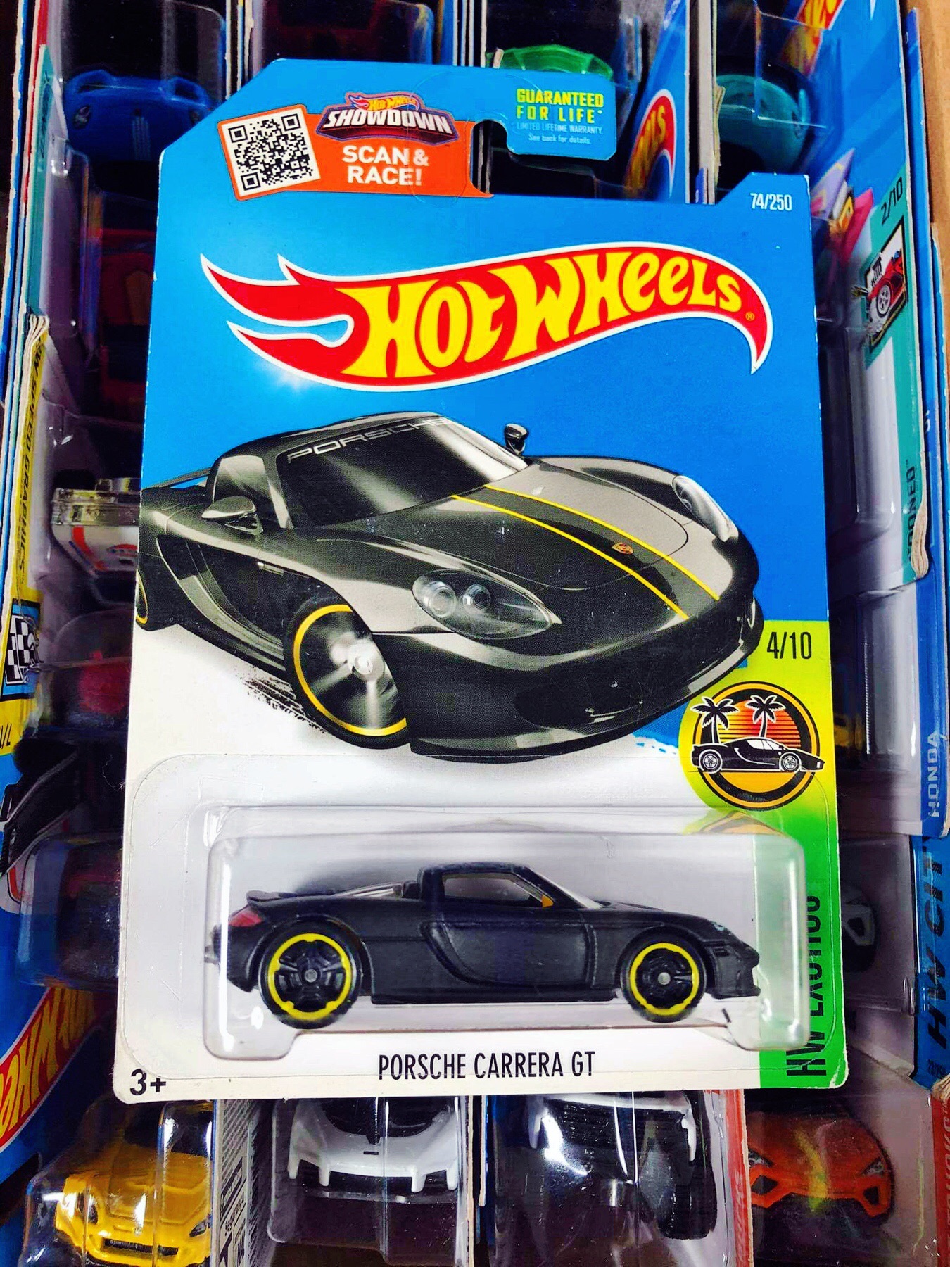 Xe mô hình hot wheels tỉ lệ 1:64 "porsche carrera gt"