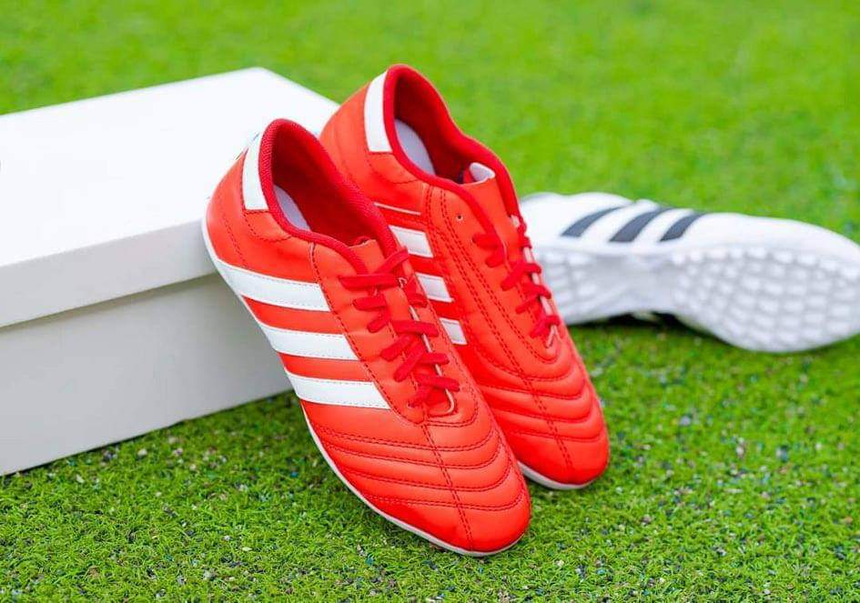 giày đá bóng sân cỏ nhân tạo, giày đá bóng nam 3 sọc wika, đã khâu full đế