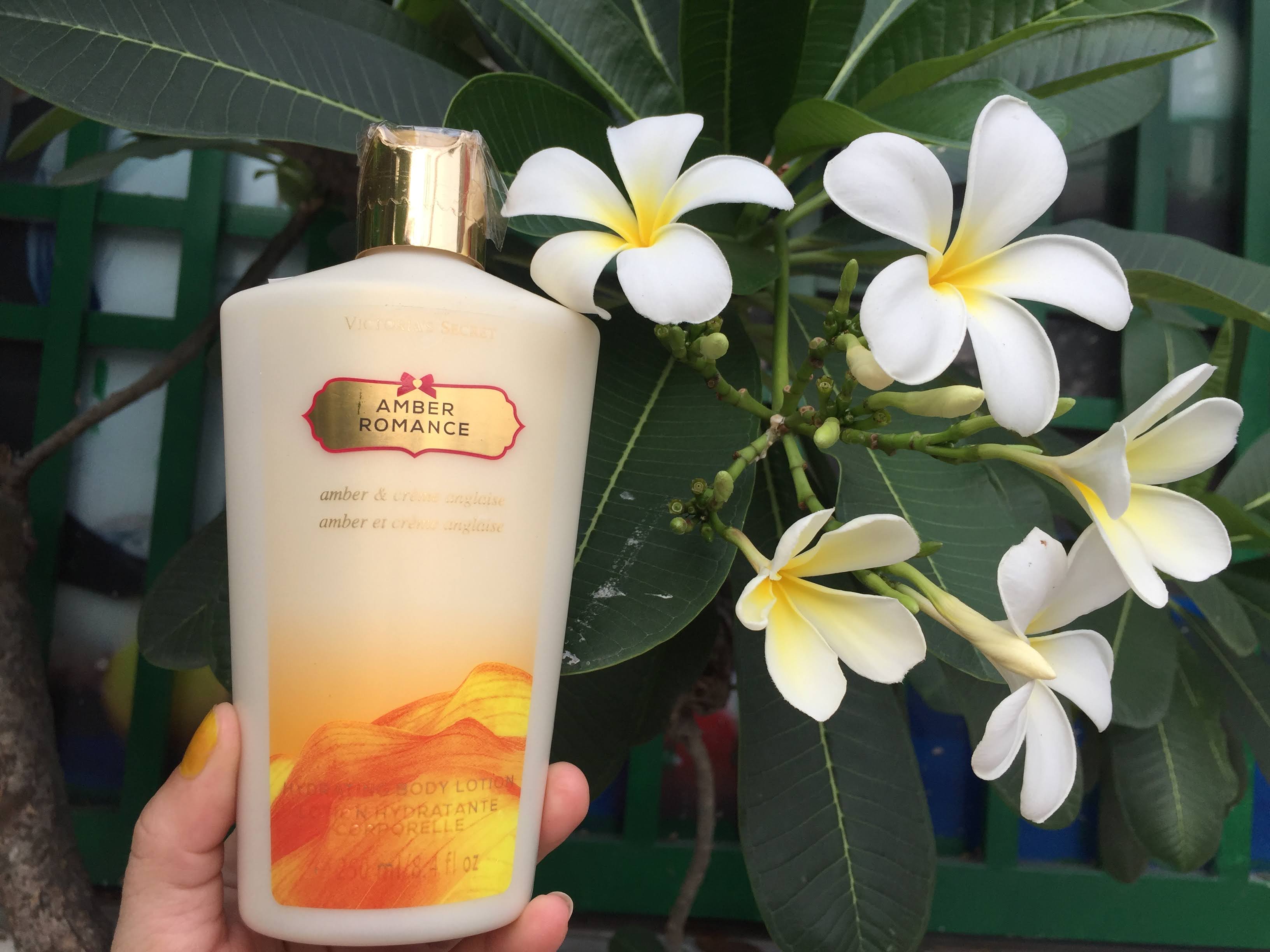 Sữa dưỡng thể hương nước hoa Victoria's Secret 250 ml
