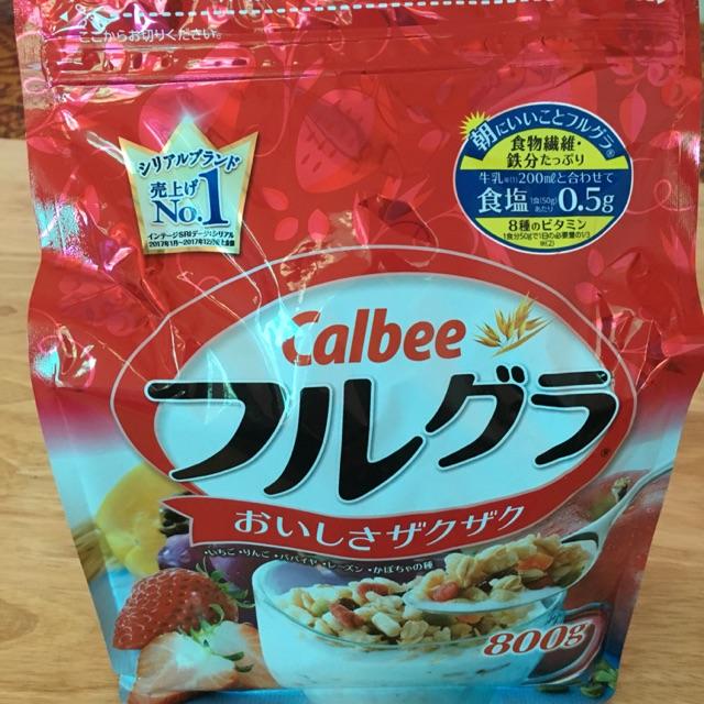 Ngũ cốc ăn sáng calbee nhật bản - 800g