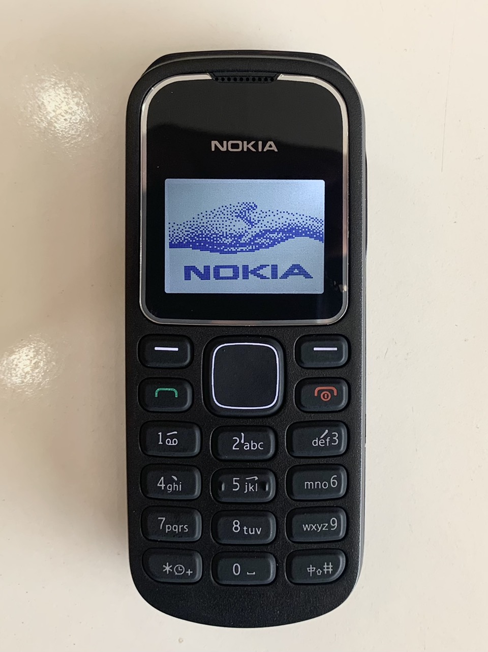 Điện thoại Nokia 1280 chính hãng.