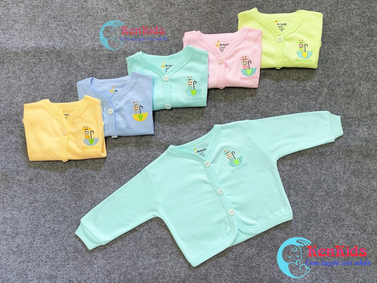 Áo khoác giữ ấm màu thun cotton cho bé - 1 áo