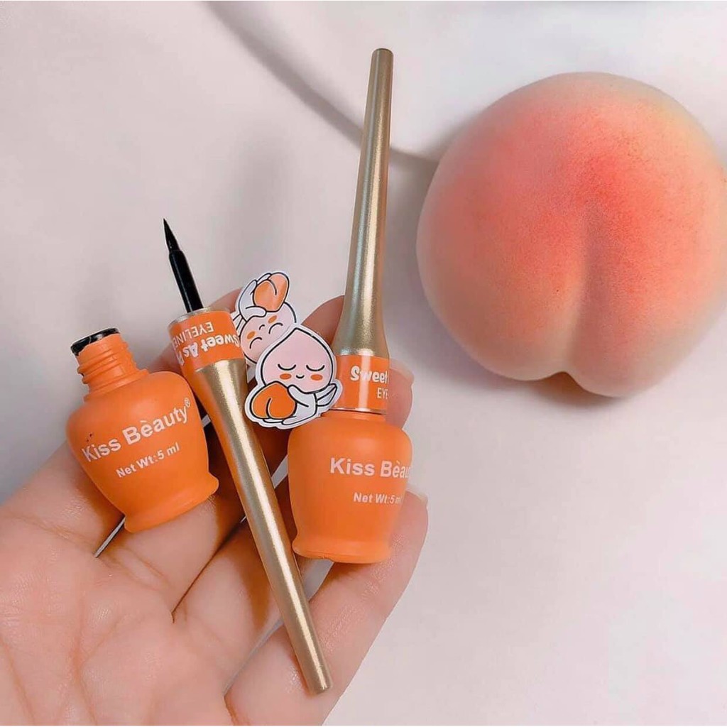Bút Kẻ Mắt Nước Trái Đào Kissbeauty Siêu Dễ Thương, Nét Kẻ Mảnh, Sắc Nét, Bền Màu, Không Thấm Nước