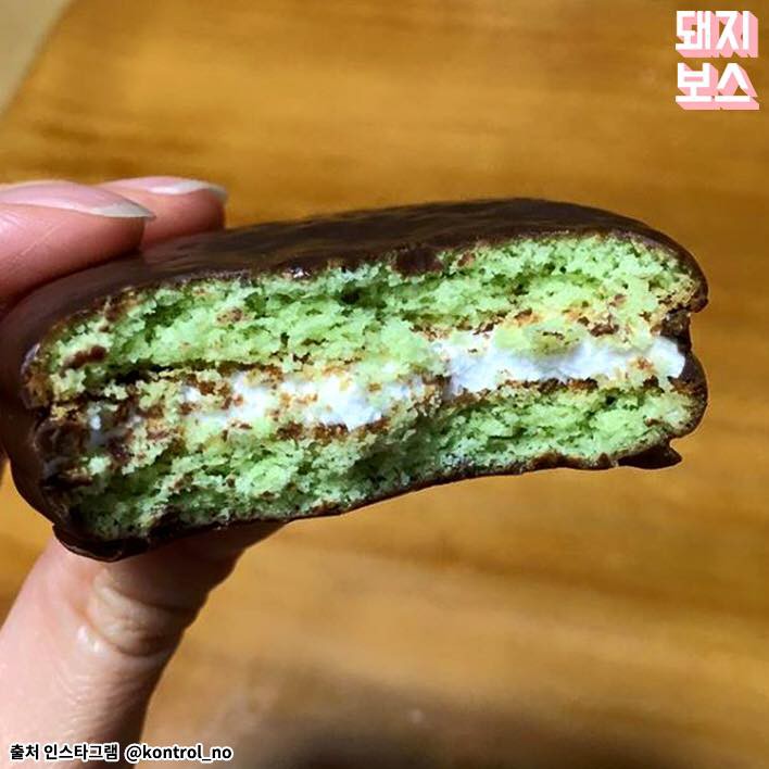 Bánh chocopie vị trà xanh - hộp 12 bánh