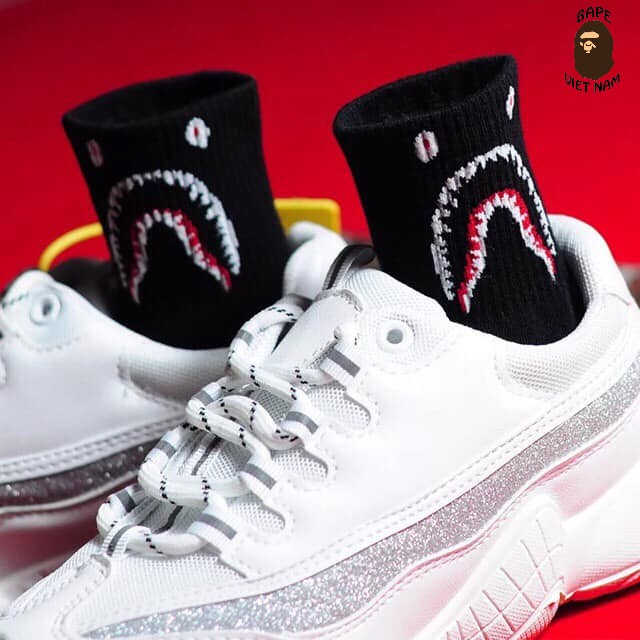 Tất/Vớ Bape Shark chất liệu Cotton, 2 màu đen trắng Cực ngầu dành cho tín đồ Streetwear Bape Việt Nam