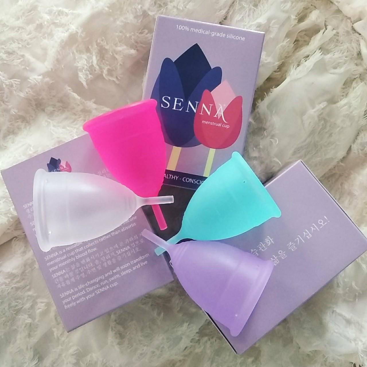 Cốc nguyệt san Senna hàng nhập Hàn Quốc - Xanh