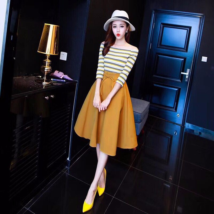 Chân váy xòe đan dây lưng xinh xắn