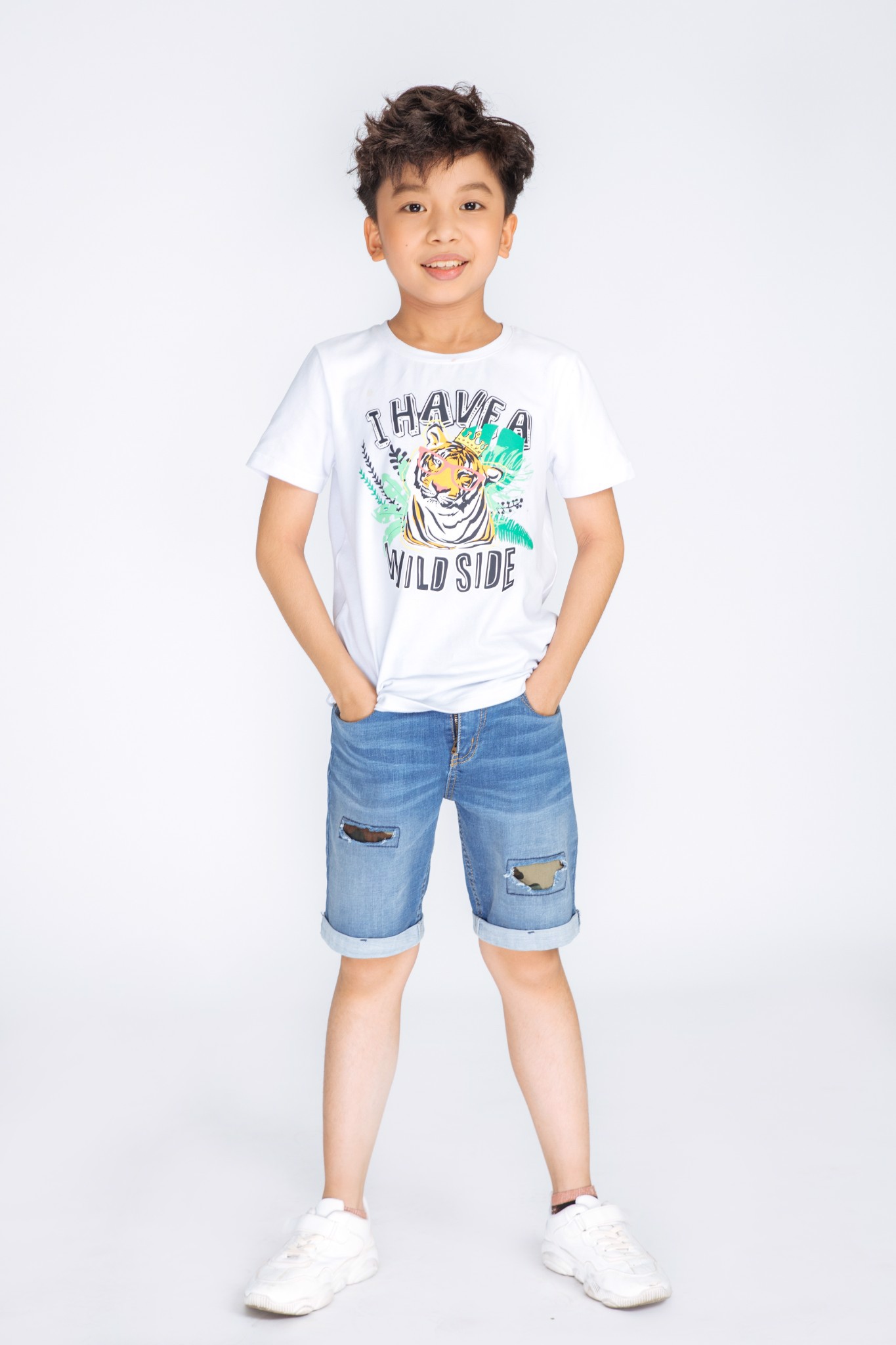 Quần Short Bé Trai Ripped normal waist denim bermuda