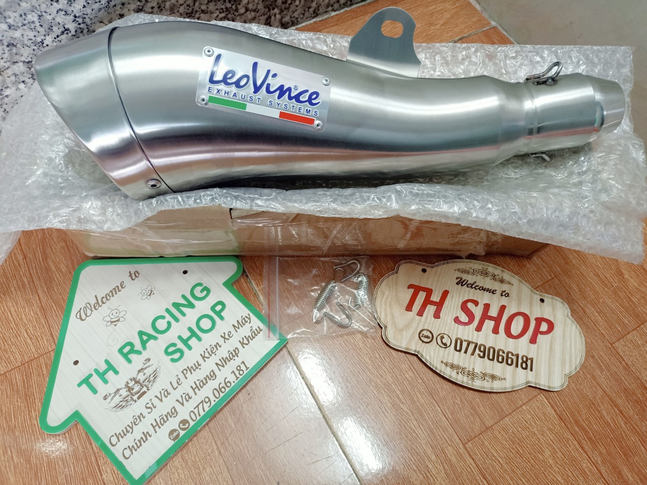 Pô lon con sâu leovince nhập khẩu kèm lò xo mới như hình ảnh gắn các dòng xe máy sản phẩm mới chất lượng