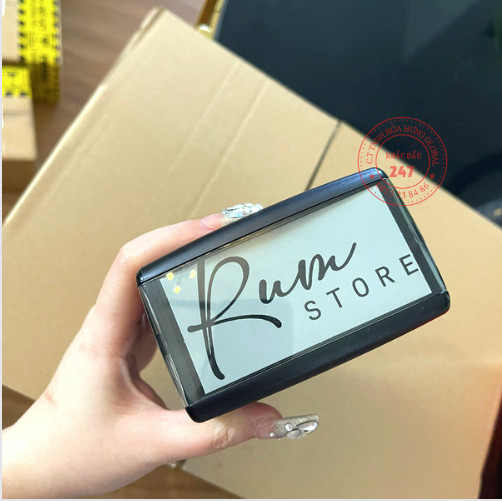 Khắc con dấu shop kích thước lớn - khắc dâu chất lượng cao thương hiệu shiny
