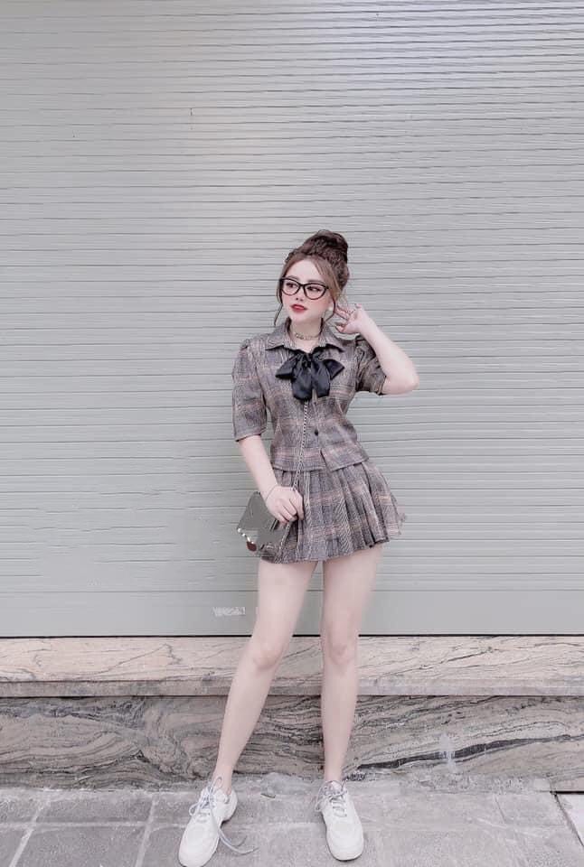 Đầm xòe kate đính nơ cá tính