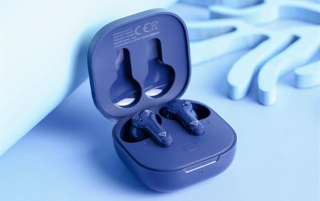 Tai nghe bluetooth rezo qt13 chính hãng- bass mạnh- pin trâu- hàng mới 98%