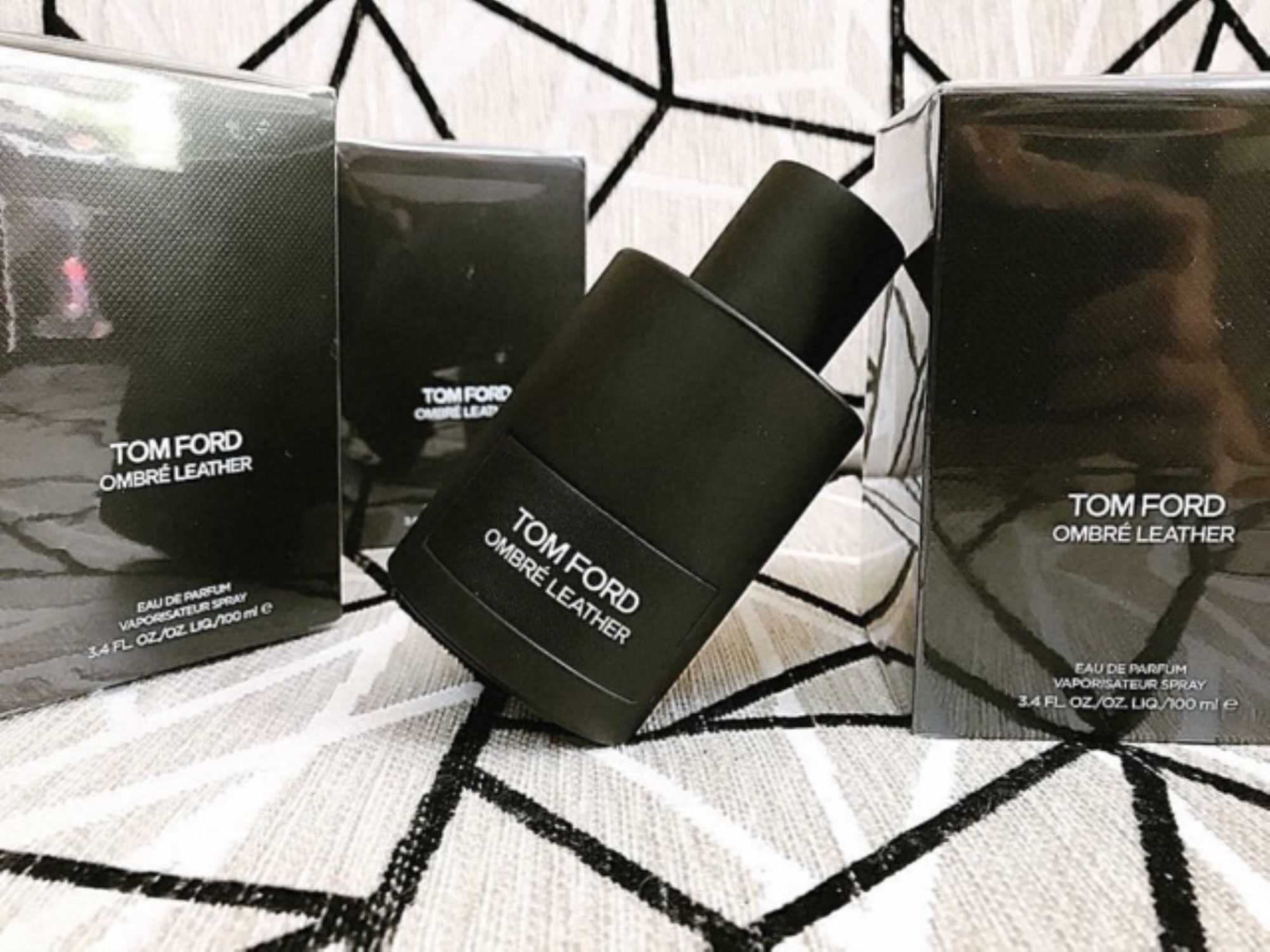 Giảm giá Mẫu thử 10ml Nước hoa Tom Ford Ombre Leather - BeeCost