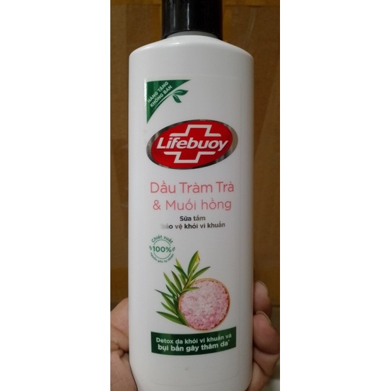 Sữa tắm Lifebouy Dầu tràm Trà và Muối hồng