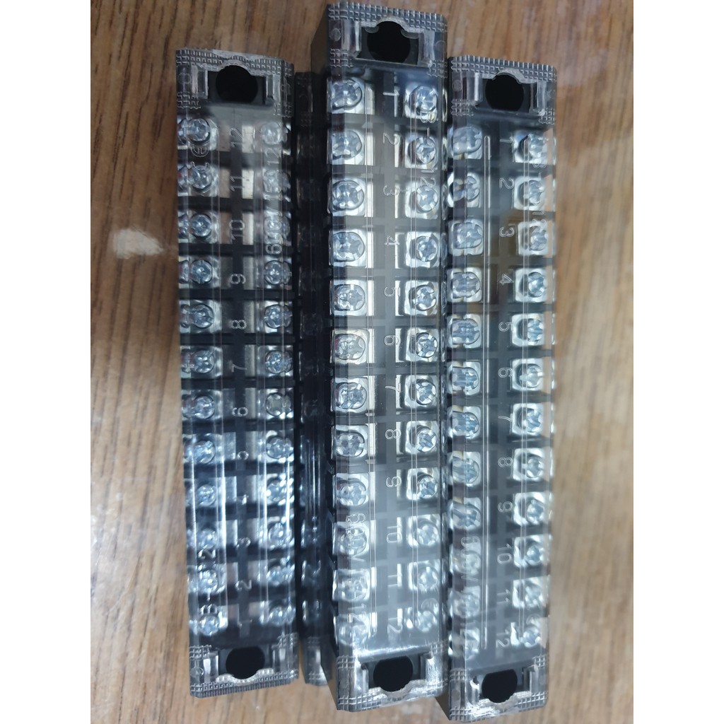 Cầu đấu đomino tb-1512 /600 v giá cho 2 chiếc