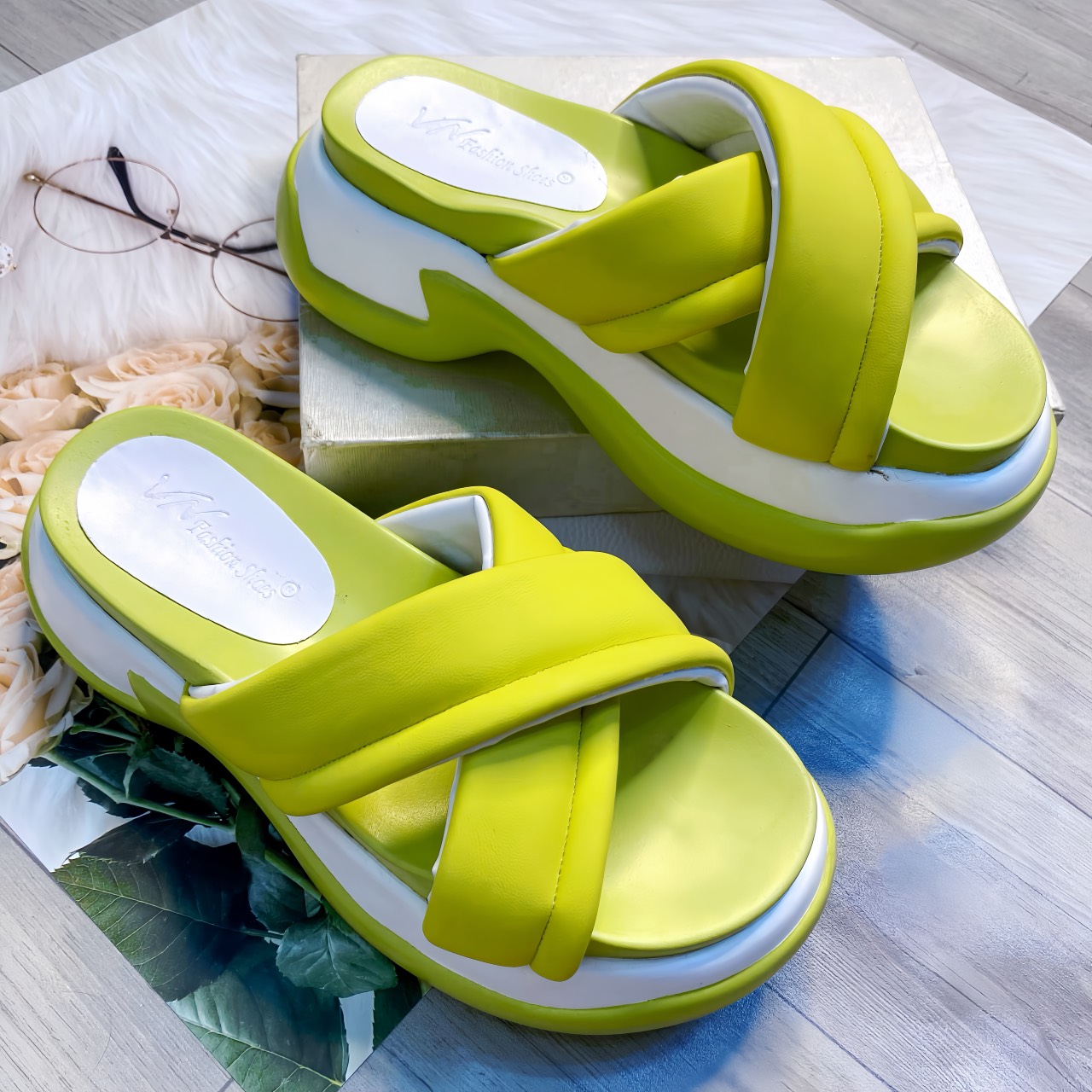 DÉP XUỒNG QUAI CHÉO PHỒNG Da Đẹp Đế Cao 7cm Bánh Mì Xinh Đẹp Đi Biển Hot Mới