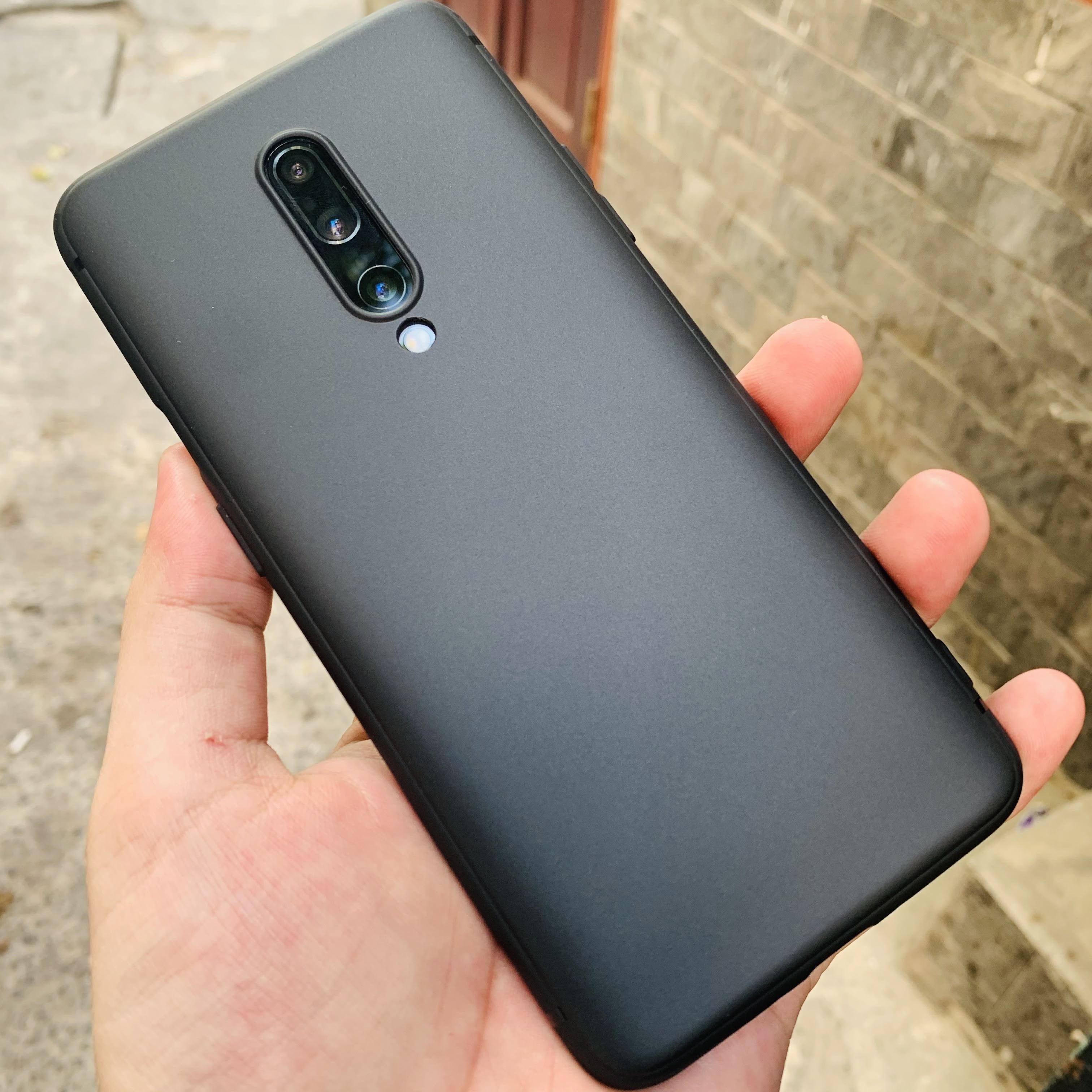 Ốp lưng OnePlus 7 Pro TPU dẻo siêu mỏng nhiều màu độc đáo.
