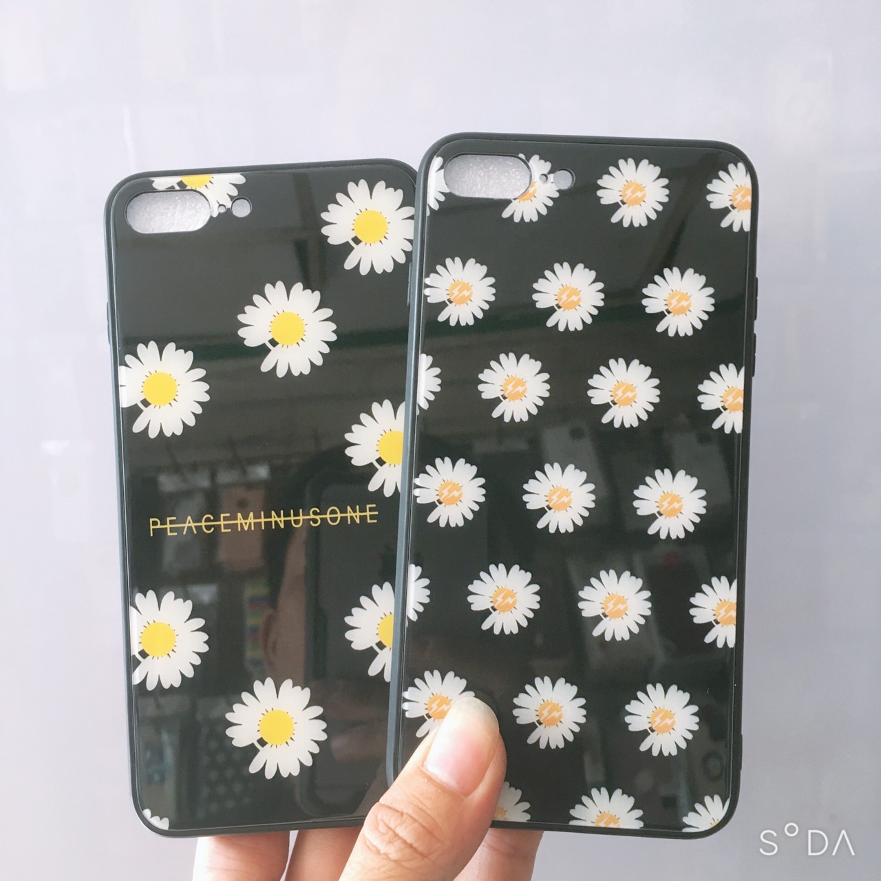 Ốp lưng iPhone 7Plus/8Plus mặt lưng kính hình hoa cúc họa mi cực đẹp
