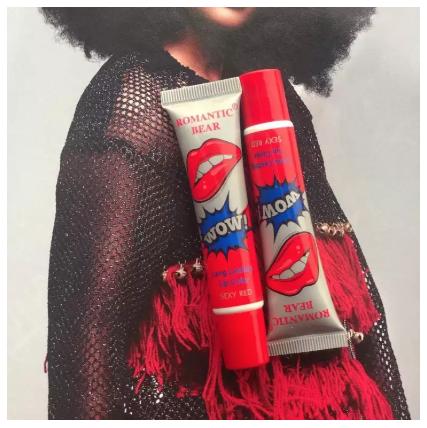 Son săm Romantic Bear WoW long lasting lip color 15g