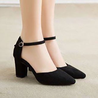 Giày cao gót đế vuông 7p bít mũi sọc đen sau gót BM03 - có size 40