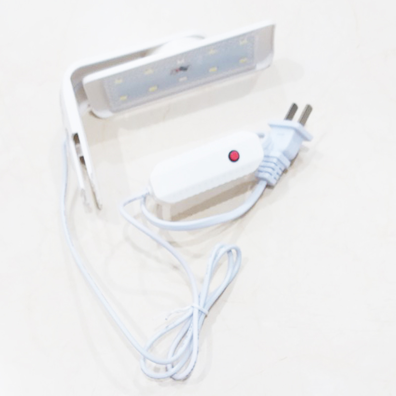 Đèn led kẹp xoay 90 độ có thể chỉnh ngang dọc phù hợp cho bể cá cảnh, bể cá thủy sinh cho gia đình bạn