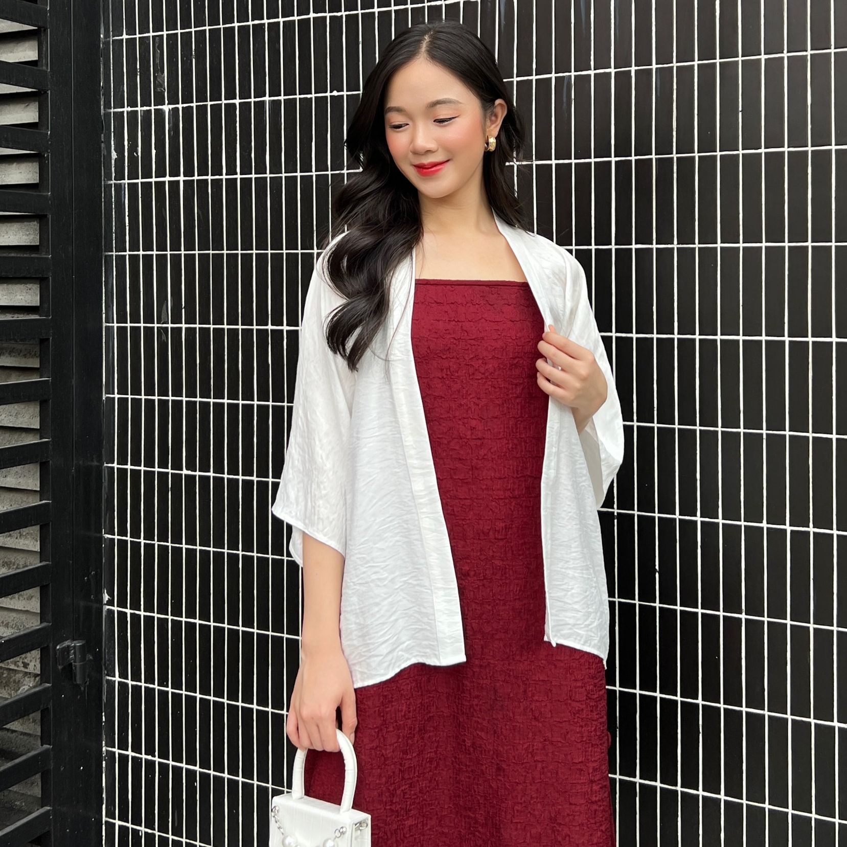 Olv - áo khoác plain coat in white