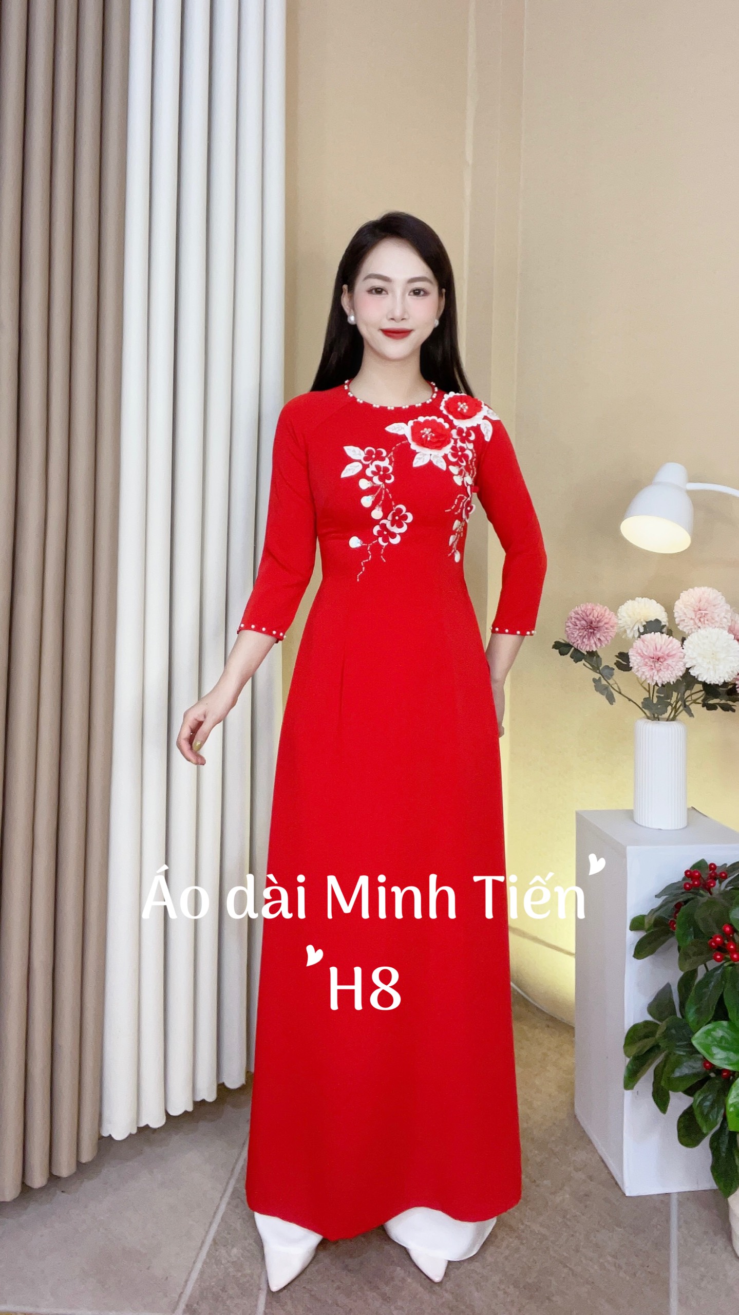 Áo dài lụa mỹ cao cấp họa tiết đính kết thủ công tỉ mỉ - mã h8