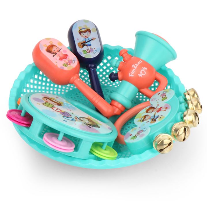 Bộ 5 món đồ chơi súc sắc , lục lạc siêu đẹp cho bé kèm rổ đựng Lắc Tay, Kèn, Xúc Xắc, Trống Tay giúp bé tập Cầm Nắm, Nhận Biết Màu