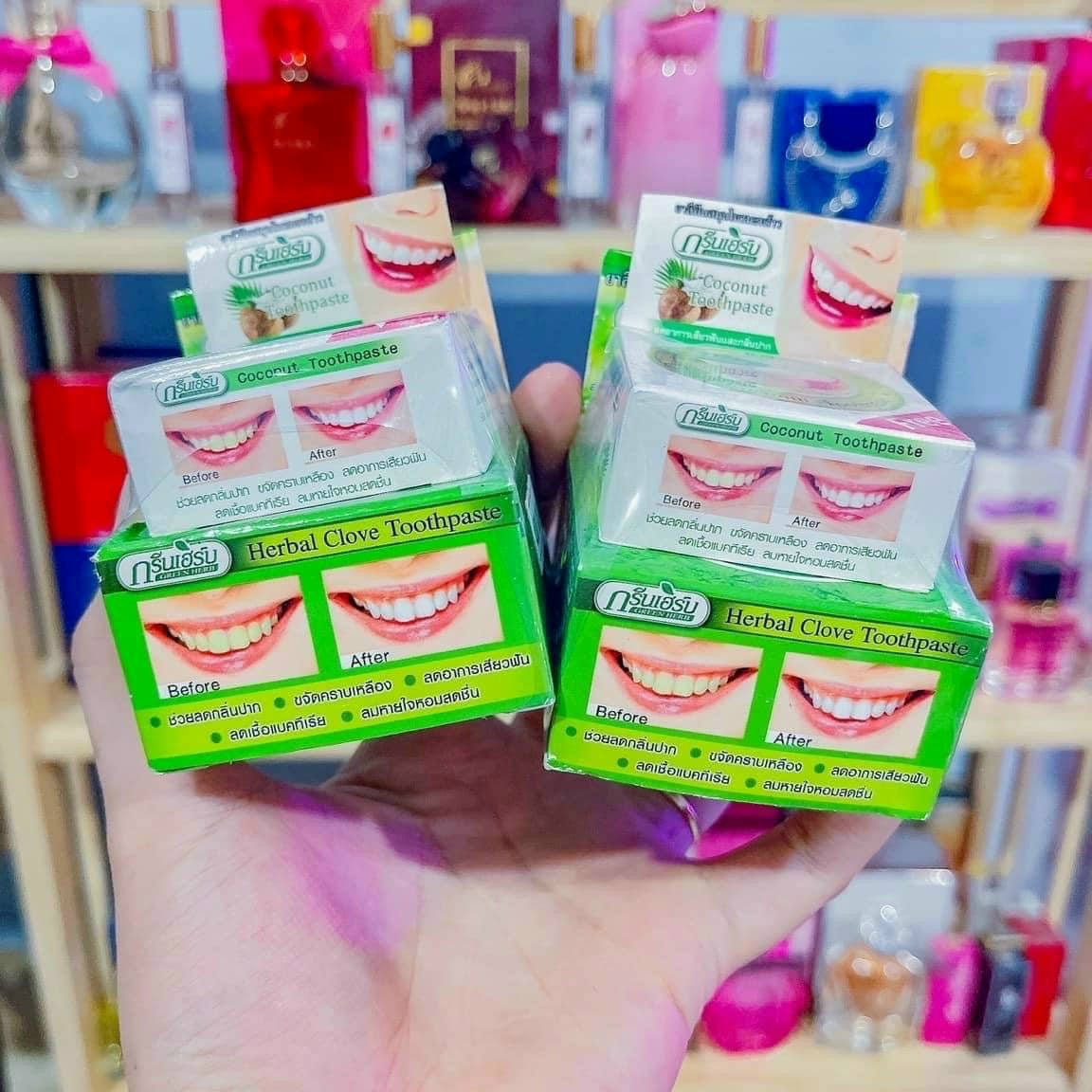 Kem tẩy trắng răng herbal clove toothpaste thái lan