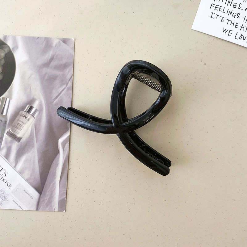 Cô gái đơn giản tóc clip giản dị phong cách nhẹ nhàng khí chất tóc vuốt clip cá mập nữ YVETTERY